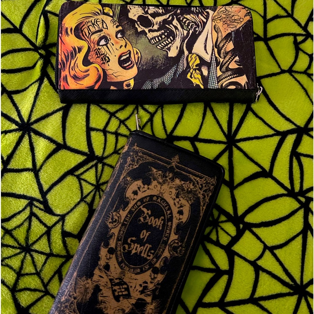 Wallet bundle